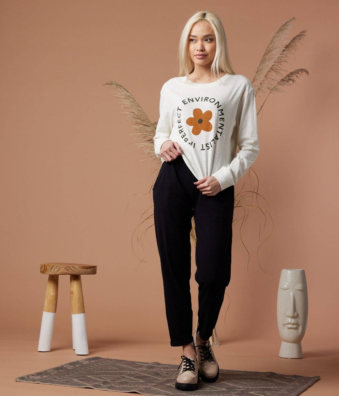 IMPERFECT FLOWER LONG SLEEVE TEE