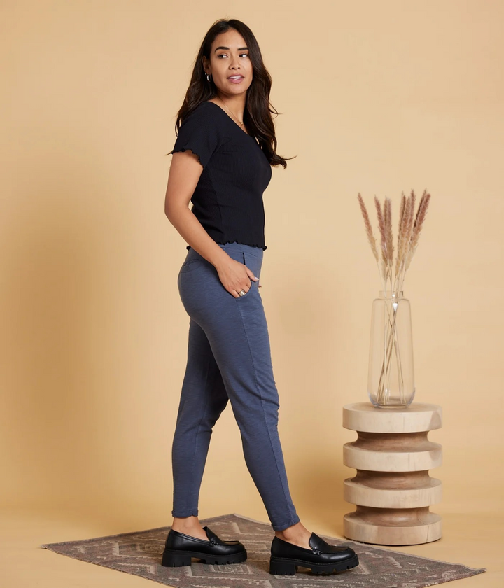 CRICKET TOP - black or pearl