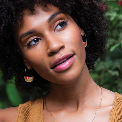GOOD KARMA HOOPS - pink multi / gold