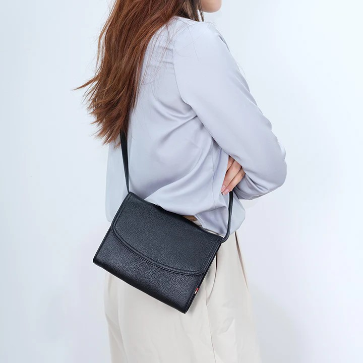 THE NAVA ALL-IN-ONE ORGANIZER CROSSBODY -black or midnight