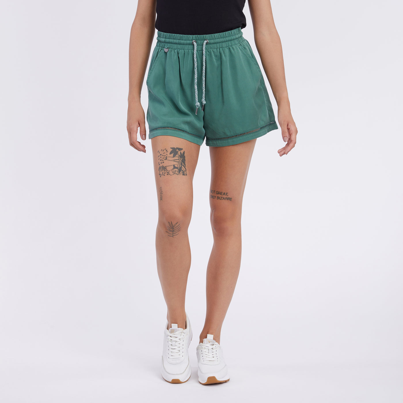 FELYSIA SHORT
