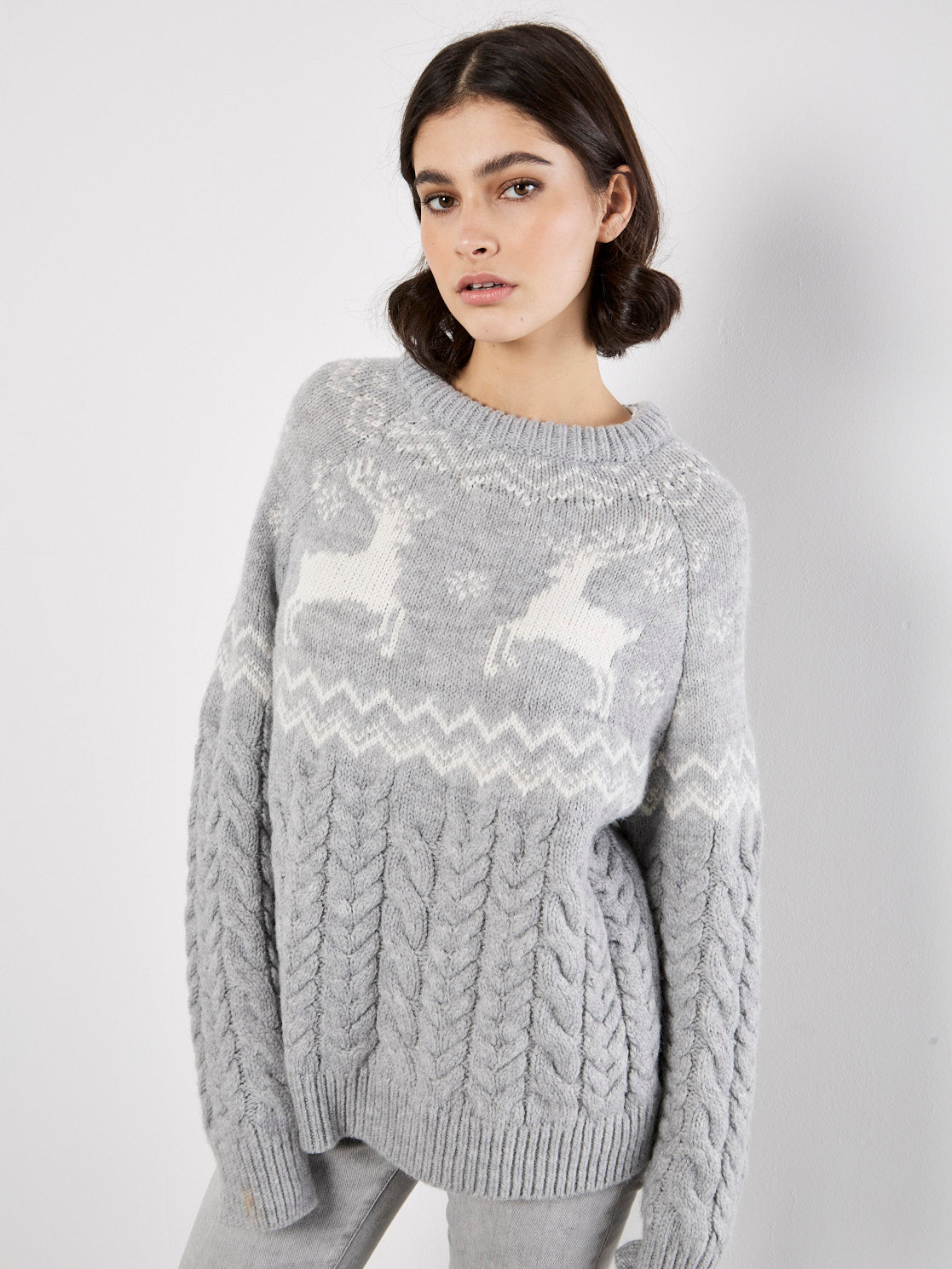 PRANCER SWEATER